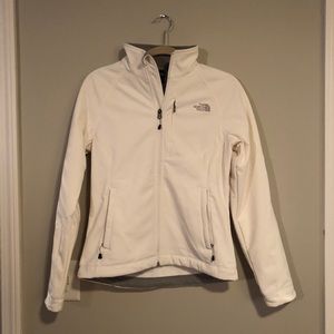 The North Face Women’s Shell Jacket
